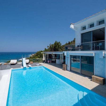 Icarus Luxury Beachfront Villa Gialiskari  Exterior photo