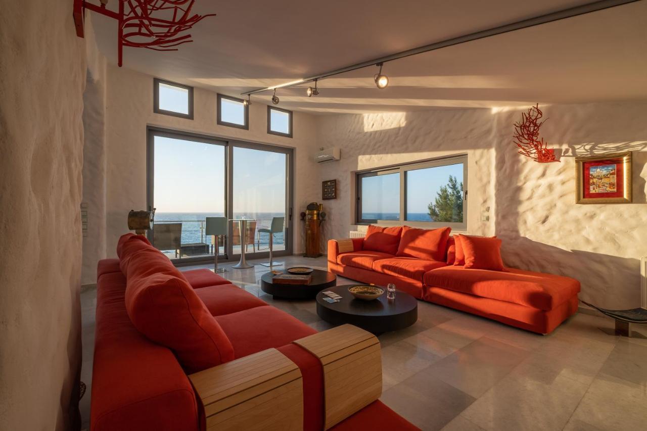 Icarus Luxury Beachfront Villa Gialiskari  Exterior photo